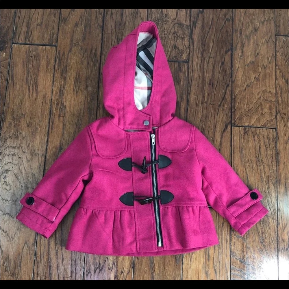2T Burberry coat